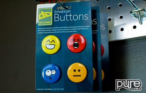 Deviant Art Custom Button Packs